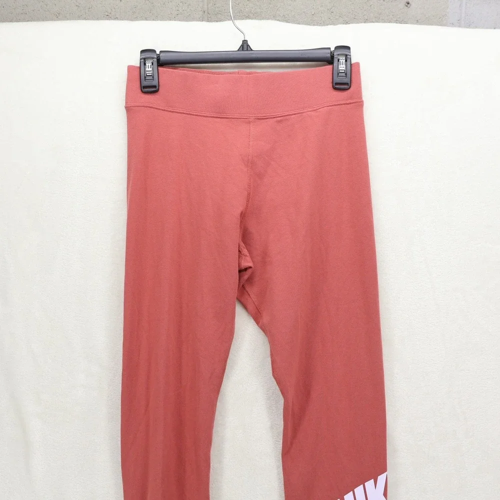 Nike Womens Sportswear Essential Leggings Canyon Rust CZ8528-691 Size M‎